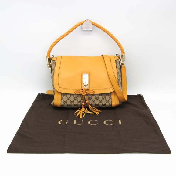GUCCI Cream Leather Shoulder Bag - Picture 2 of 16